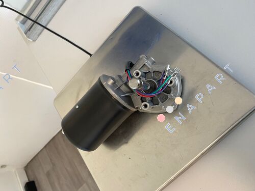 00503100000496 мотор на менувачот