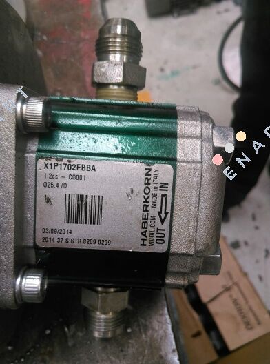 X1P1702FBBA Менувач пумпа