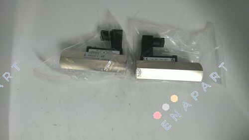 50XM2002XG15W